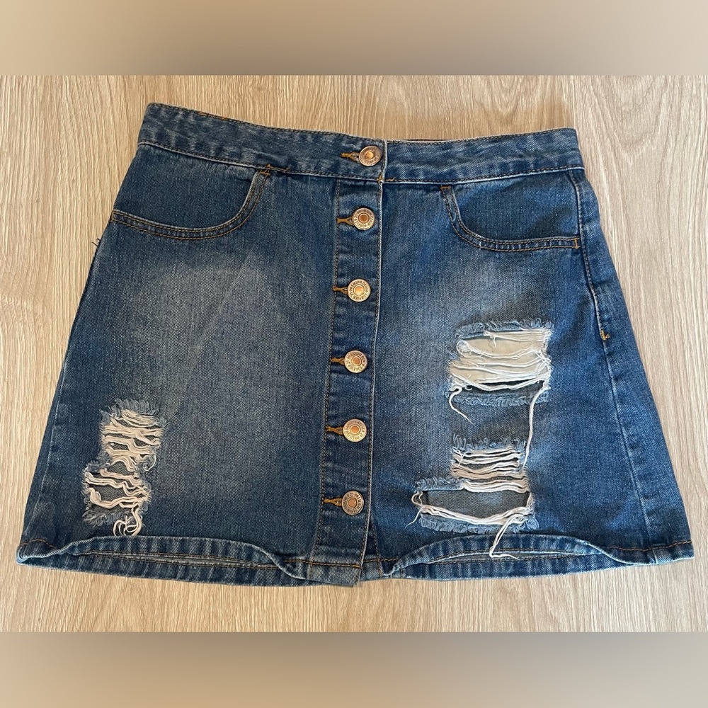 Forever 21 Distressed Denim Button-Up Skirt